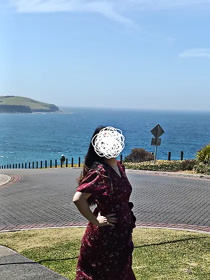 Vanilla 23F Asian who love sharing her body online