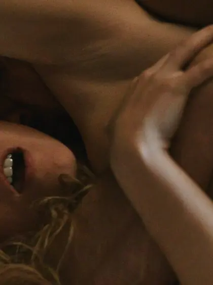 Sydney Sweeney -"The Housemaid" sex scene