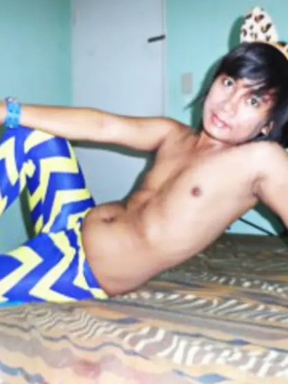 Brunette Young Man Fielxl Fingering.