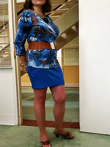 Snuck some pics of the secretary's thighs and legs.