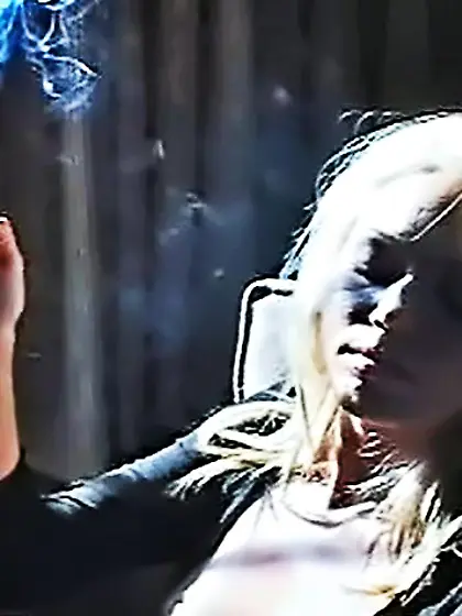 This blonde bombshell surely loves to smoke...