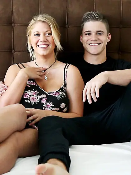 Hotel room sex between young and horny lovers