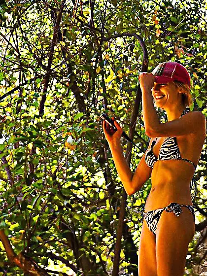 Welcome to the tennis game in which the player Maria Alexander i