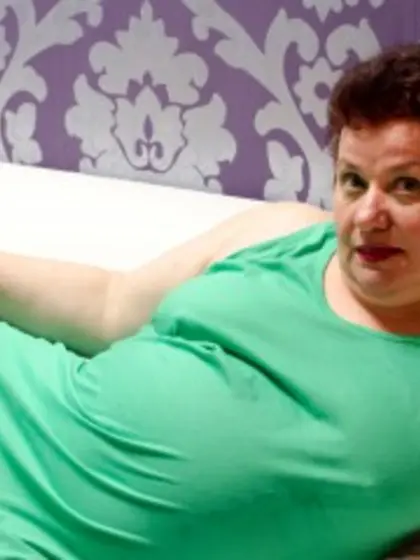 Brunette Kellycurtis Close Up.